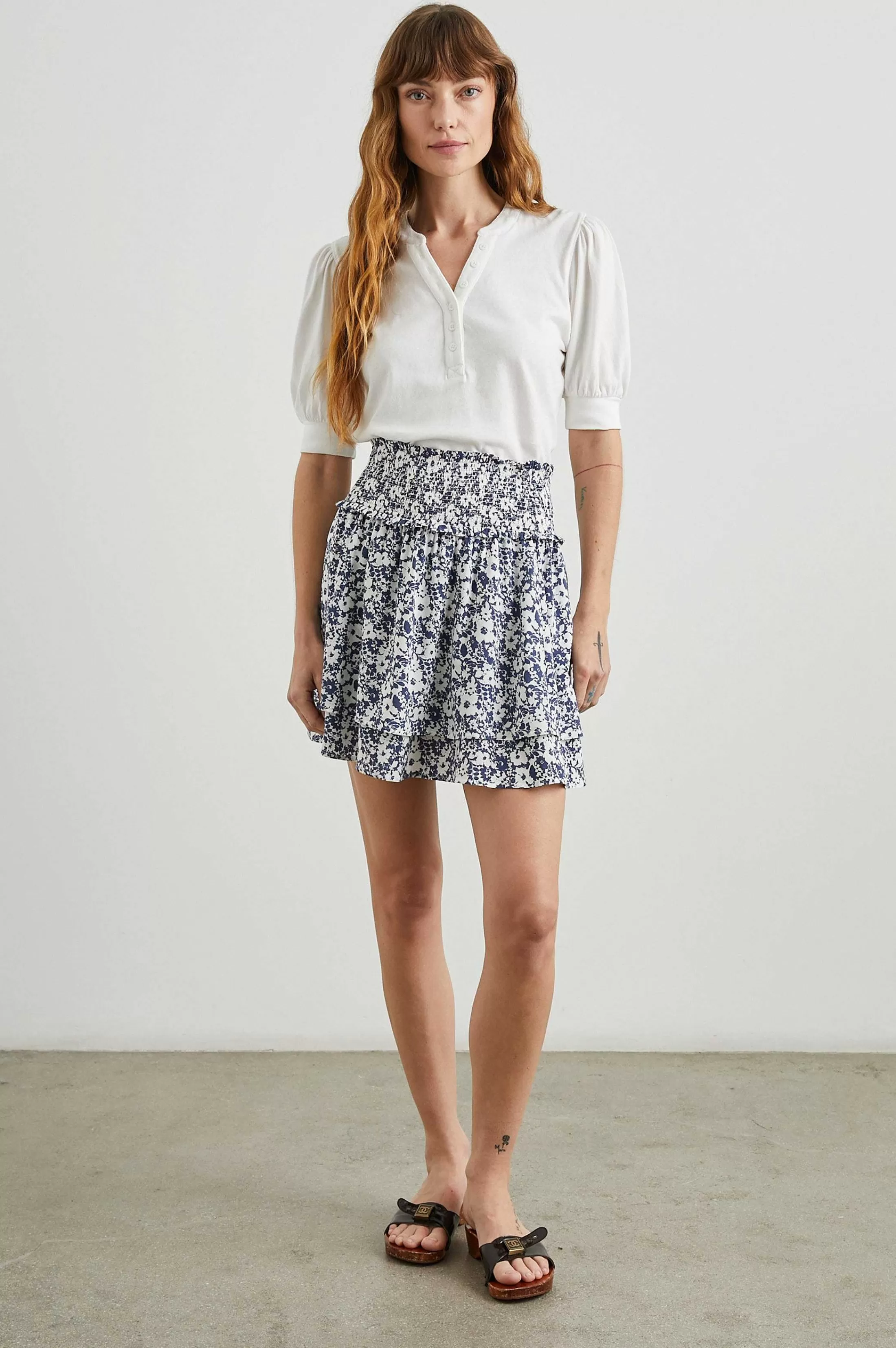 Rokken-Rails Addison Rok - Marine Witte Textuur Bloemen