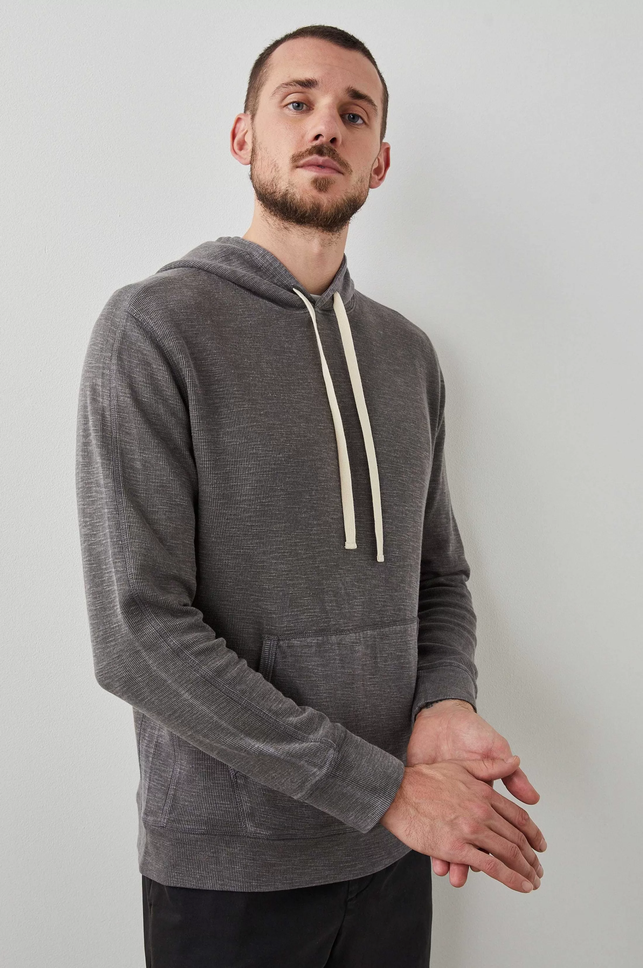 Lounge-Rails Mammoet Hoodie - Gewassen Zwart