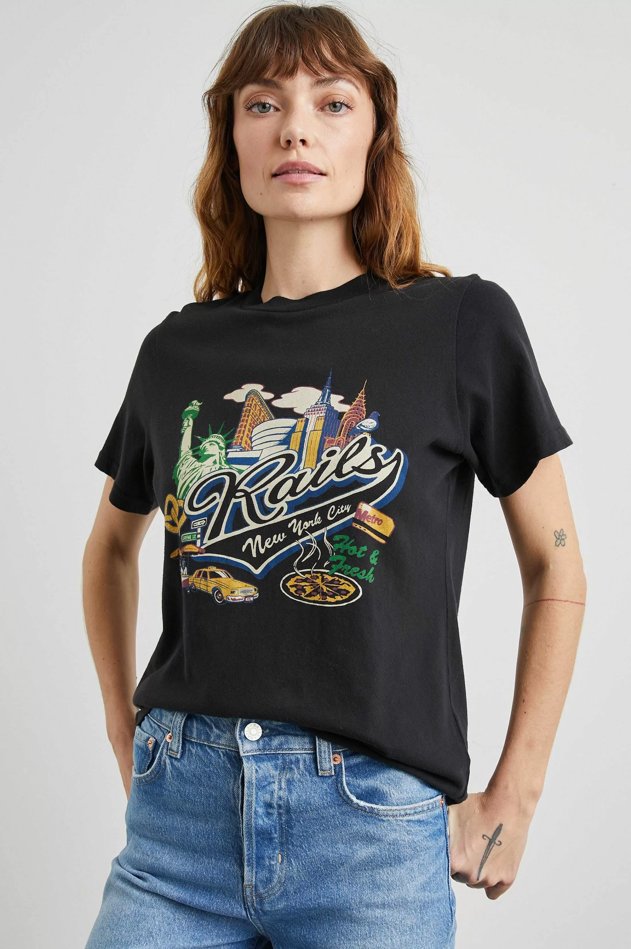 Bovenkanten-Rails Vriendin T-Shirt - Spoor New York